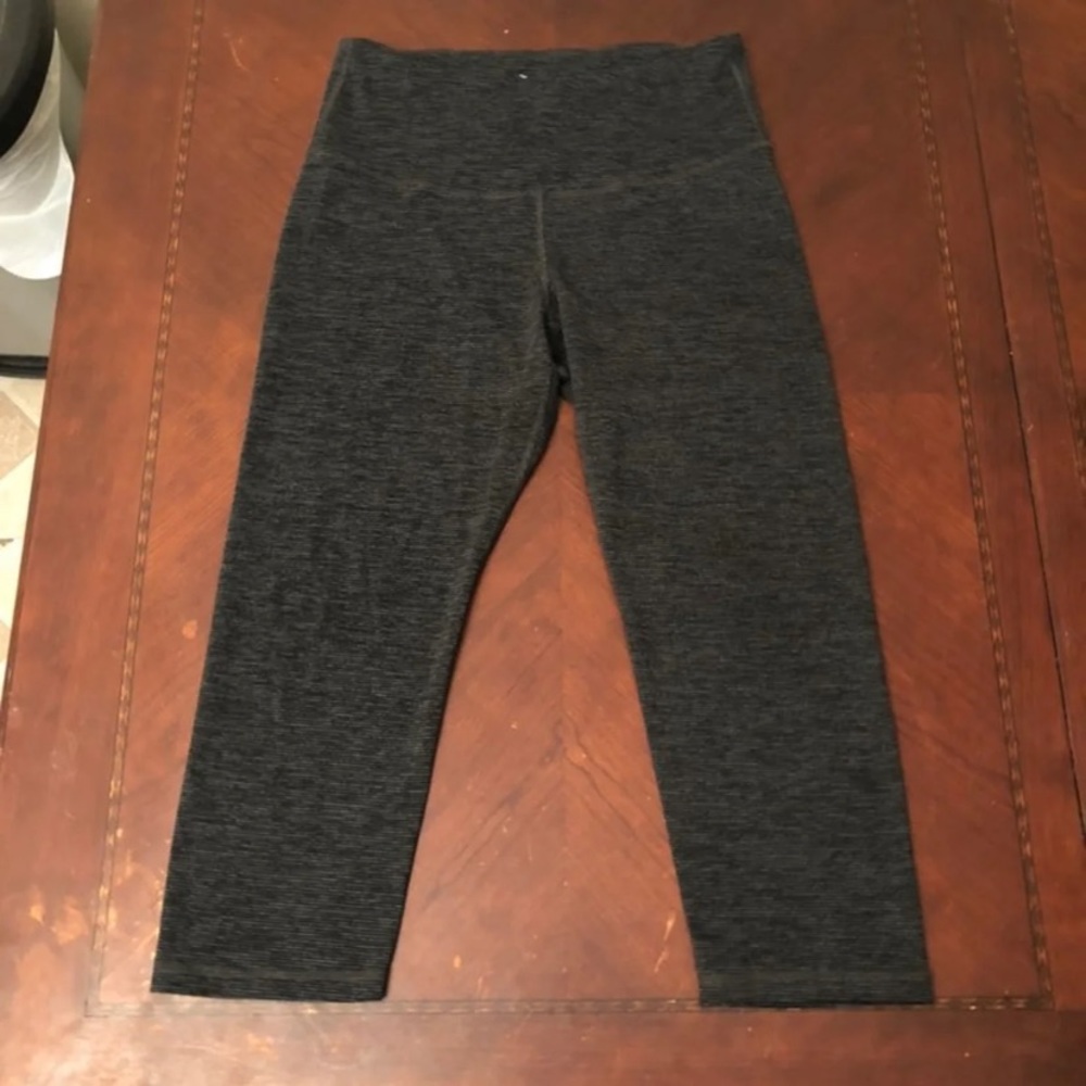 Old navy capris